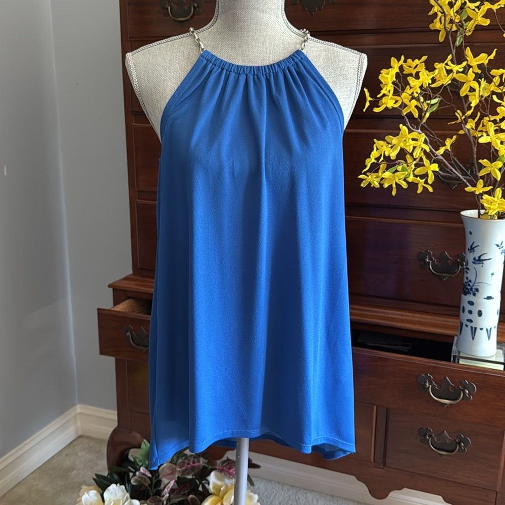 Essentials by Milano Vibrant Blue High-Low Top Size Medium - Picture 8 of 8